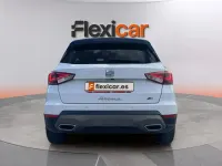 Usado Seat Arona FR 110 CV (80 kW) 2022 Blanco SUV