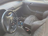 Usado Audi A3 Ambition 130 CV (95 kW) 2002 Azul Berlina