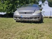 Usado Mercedes A200 Elegance 140 CV (102 kW) 2005 Beige Monovolumen
