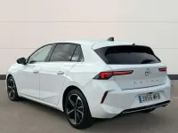 Używany Opel Astra Elegance 131 KM (96 kW) 2023 Biały Hatchback
