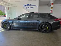 Usado Porsche Panamera Sport Turismo 462 CV (339 kW) 2018 Gris / plata Utilitario