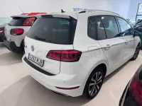 Usado VW Golf VII Advance 115 CV (84 kW) 2019 Blanco Familiar
