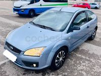 Usado Ford Focus Trend 109 CV (80 kW) 2007 Azul Berlina