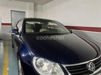 Usado VW Eos 140 CV (102 kW) 2007 Azul Descapotable