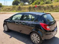 Usado Opel Corsa 95 CV (69 kW) 2011 Negro Utilitario
