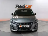 Usado Peugeot 208 Allure 101 CV (74 kW) 2025 Gris Utilitario