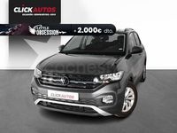 Usado VW T-Cross Advance 110 CV (80 kW) 2023 Gris / plata SUV