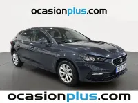 Usado Seat Leon Style 131 CV (96 kW) 2021 Gris Utilitario