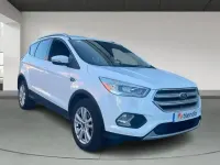 Usado Ford Kuga Trend 150 CV (110 kW) 2018 Blanco SUV