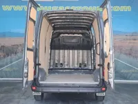 Usado Renault Master 105 CV (77 kW) 2022 Gris Monovolumen