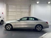 Usado Mercedes E220 Elegance 194 CV (142 kW) 2016 Gris / plata Berlina
