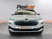 Usado Skoda Karoq Ambition 150 CV (110 kW) 2023 Blanco SUV