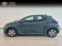 Usado Toyota Yaris Hybrid Active 116 CV (85 kW) 2025 Verde Berlina