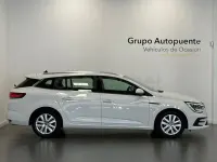 Usado Renault Mégane GrandTour Business 115 CV (84 kW) 2022 Blanco Familiar