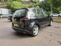 Usado Renault Scénic III Business 110 CV (80 kW) 2013 Negro Monovolumen