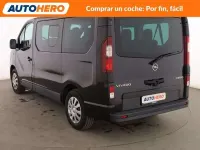 Usado Opel Vivaro S 125 CV (91 kW) 2018 Negro Monovolumen
