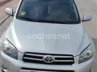 Usado Toyota RAV4 Premium 177 CV (130 kW) 2006 Gris / plata SUV