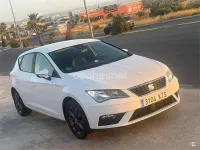 Usado Seat Leon Style 115 CV (84 kW) 2019 Blanco Berlina