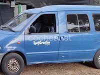 Usado Nissan Cargo 75 CV (55 kW) 1996 Azul Familiar