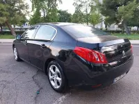 Usado Peugeot 508 Active 140 CV (102 kW) 2013 Negro Berlina