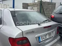 Usado Citroën Xsara Exclusive 90 CV (66 kW) 2000 Gris / plata Berlina