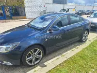 Usado Opel Insignia Sport 220 CV (161 kW) 2011 Azul Berlina