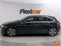 Usado Mercedes A180 116 CV (85 kW) 2021 Negro Utilitario