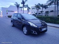 Usado Peugeot 5008 Access 120 CV (88 kW) 2015 Negro Monovolumen