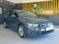 Usado VW Golf VIII 110 CV (80 kW) 2021 Gris / plata Berlina