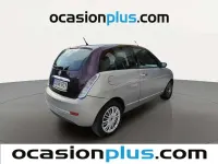 Usado Lancia Ypsilon 90 CV (66 kW) 2008 Gris Utilitario