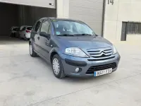 Usado Citroën C3 61 CV (44 kW) 2007 Gris / plata Berlina