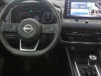 Usado Nissan Qashqai Tekna+ 158 CV (116 kW) 2023 Lunar white con techo midnight SUV