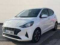 Usado Hyundai i10 67 CV (49 kW) 2024 Blanco Utilitario