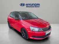 Usado Skoda Fabia Ambition 60 CV (44 kW) 2015 Rojo Berlina