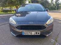 Usado Ford Focus Business Edition 120 CV (88 kW) 2017 Gris / plata Berlina