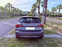Usado Fiat Tipo Lounge 95 CV (69 kW) 2017 Gris / plata Berlina