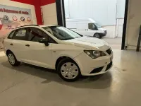 Usado Seat Ibiza ST Style 90 CV (66 kW) 2016 Blanco Familiar