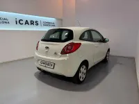 Usado Ford Ka Trend+ 69 CV (50 kW) 2015 Blanco Utilitario