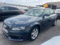 Usado Audi A4 143 HP (105 kW) 2009 Cinzento Sedan