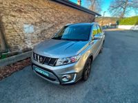 Usado Suzuki Vitara 140 CV (102 kW) 2017 Gris / plata SUV