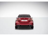 Nuevo Mercedes A180 136 CV (100 kW) 2025 Rojo Berlina