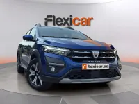 Usado Dacia Sandero Comfort 91 CV (66 kW) 2021 Azul Berlina