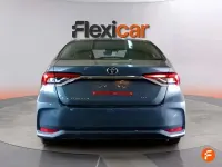 Usado Toyota Corolla Business Edition 140 CV (102 kW) 2024 Gris Utilitario