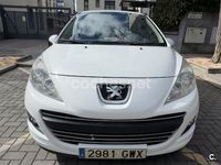 Usado Peugeot 207 75 CV (55 kW) 2010 Blanco Berlina
