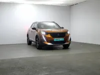 Usado Peugeot 2008 GT-line 130 CV (95 kW) 2020 Naranja SUV