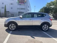 Usado Nissan Qashqai Acenta 150 CV (110 kW) 2010 Gris / plata SUV