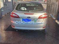 Usado Ford Mondeo Trend 140 CV (102 kW) 2010 Gris / plata Berlina