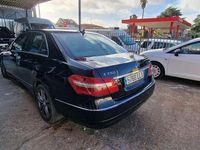 Usado Mercedes E250 Avantgarde 204 CV (150 kW) 2010 Negro Berlina