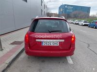 Usado Peugeot 308 SW Premium 110 CV (80 kW) 2008 Rojo Familiar