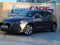 Usado Hyundai i30 120 CV (88 kW) 2019 Gris Utilitario